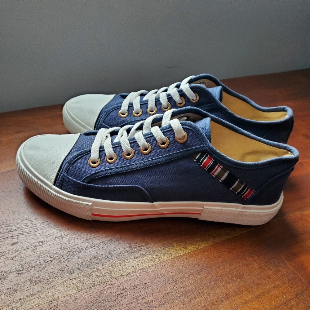 Triple5Soul Men's Sneakers Sz. 8 EUC 555 Soul Navy Canvas Rare HTF